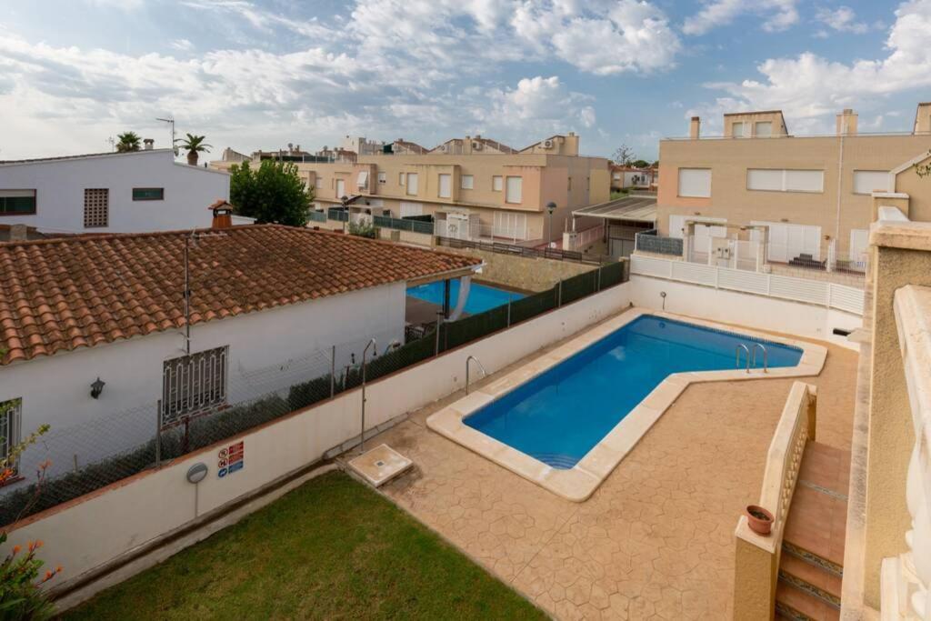 La Rapita - Apartamento De Dos Dormitorios Con Piscina Comunitaria 알카나 외부 사진